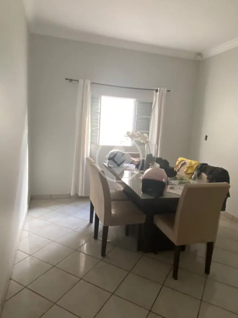 Casa 5 quartos no Santa Mônica, Uberlândia — foto 3 de 6