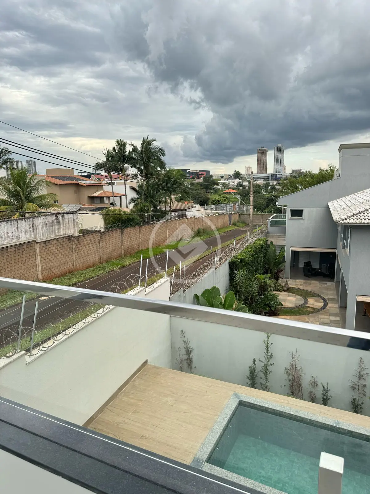 Sobrado Em Condomínio 4 quartos no Morada da Colina, Uberlândia — foto 4 de 6