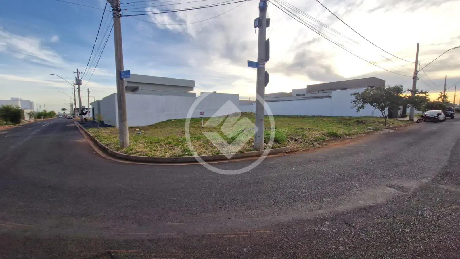 Terreno Grand Ville, Uberlândia - MG — foto 1