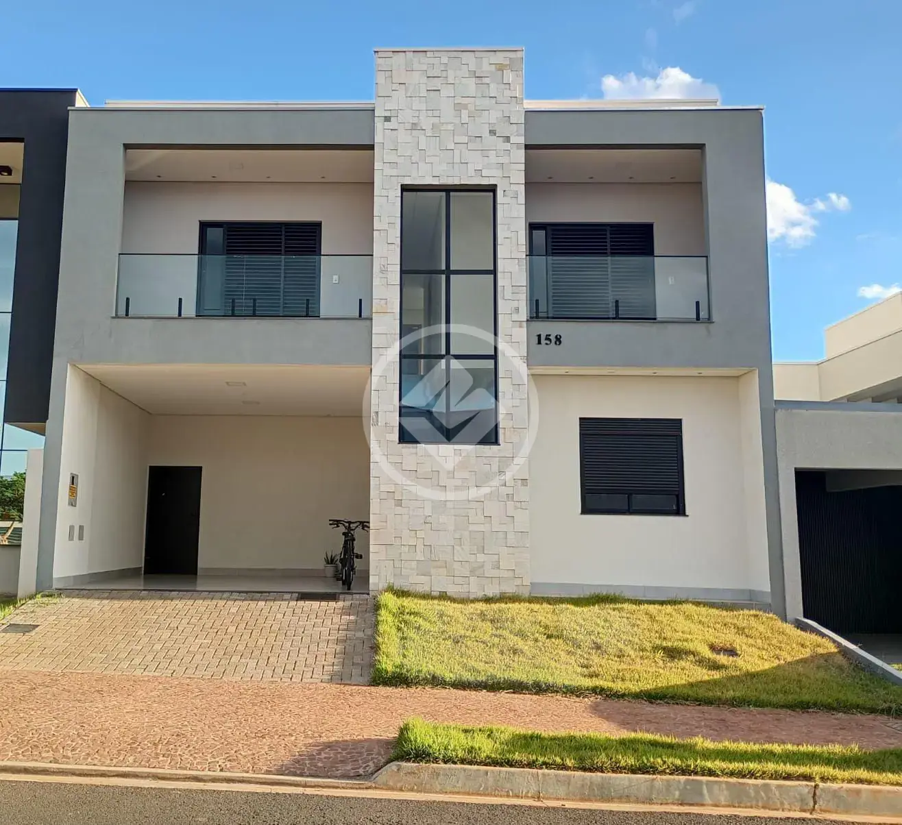 Sobrado Em Condomínio Grand Ville, Uberlândia - MG — foto 1