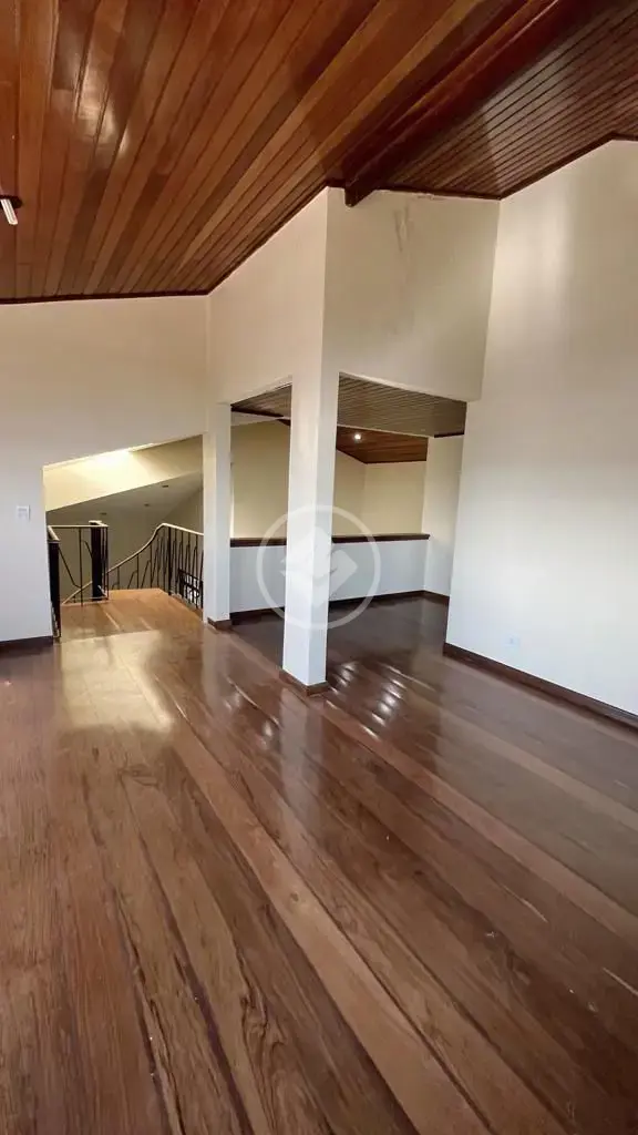 Sobrado 4 quartos no Cidade Jardim, Uberlândia — foto 3 de 6