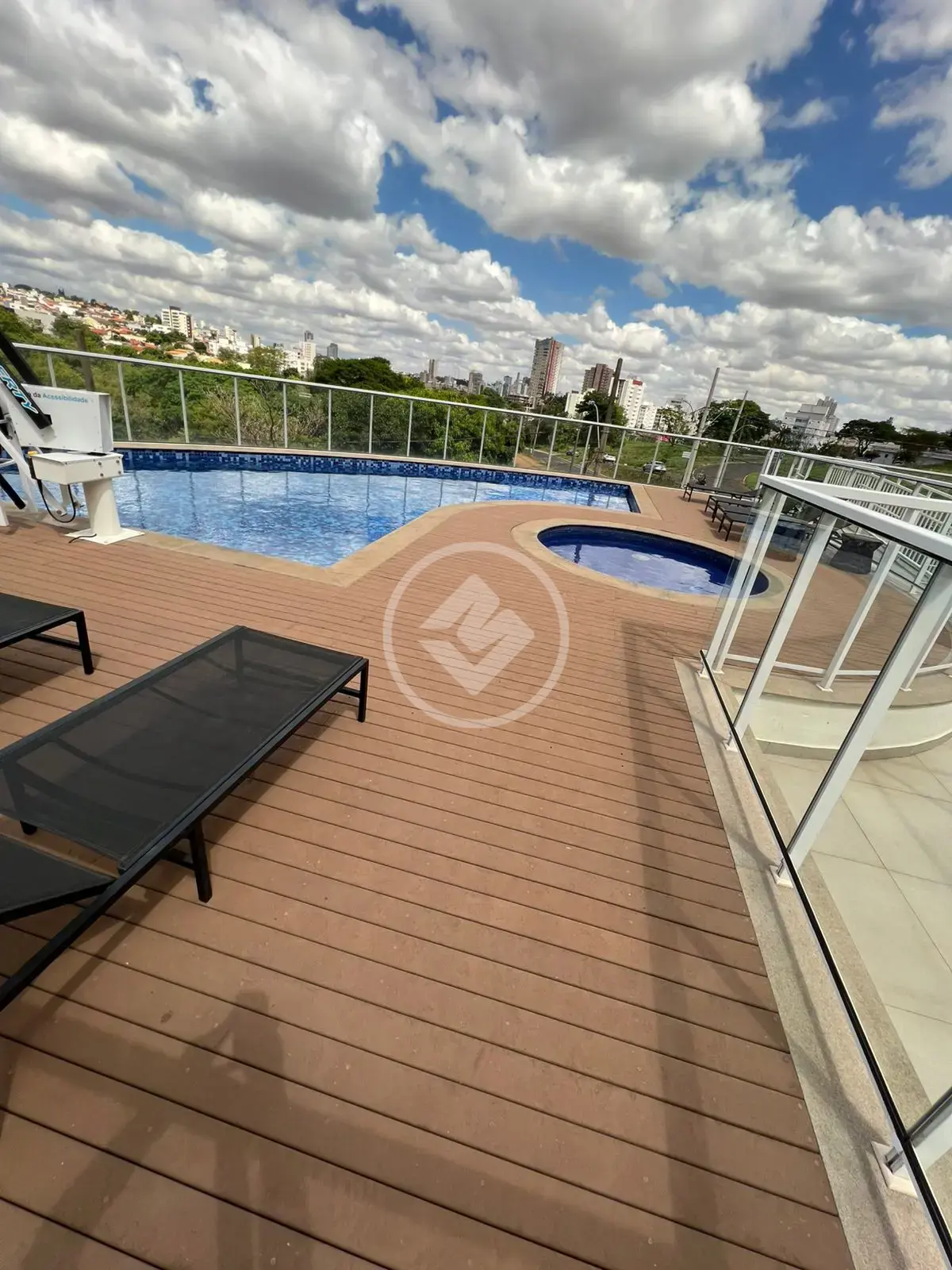 Apartamento à Venda com 2 Quartos, sendo 1 Suíte - 55m² - Jaraguá - Uberlândia/MG