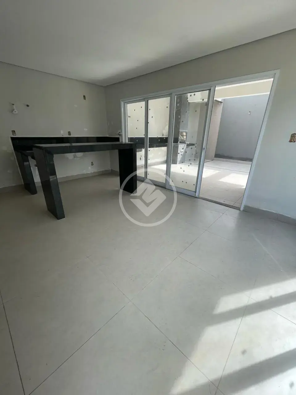 Sobrado 3 quartos no Pampulha, Uberlândia — foto 3 de 6