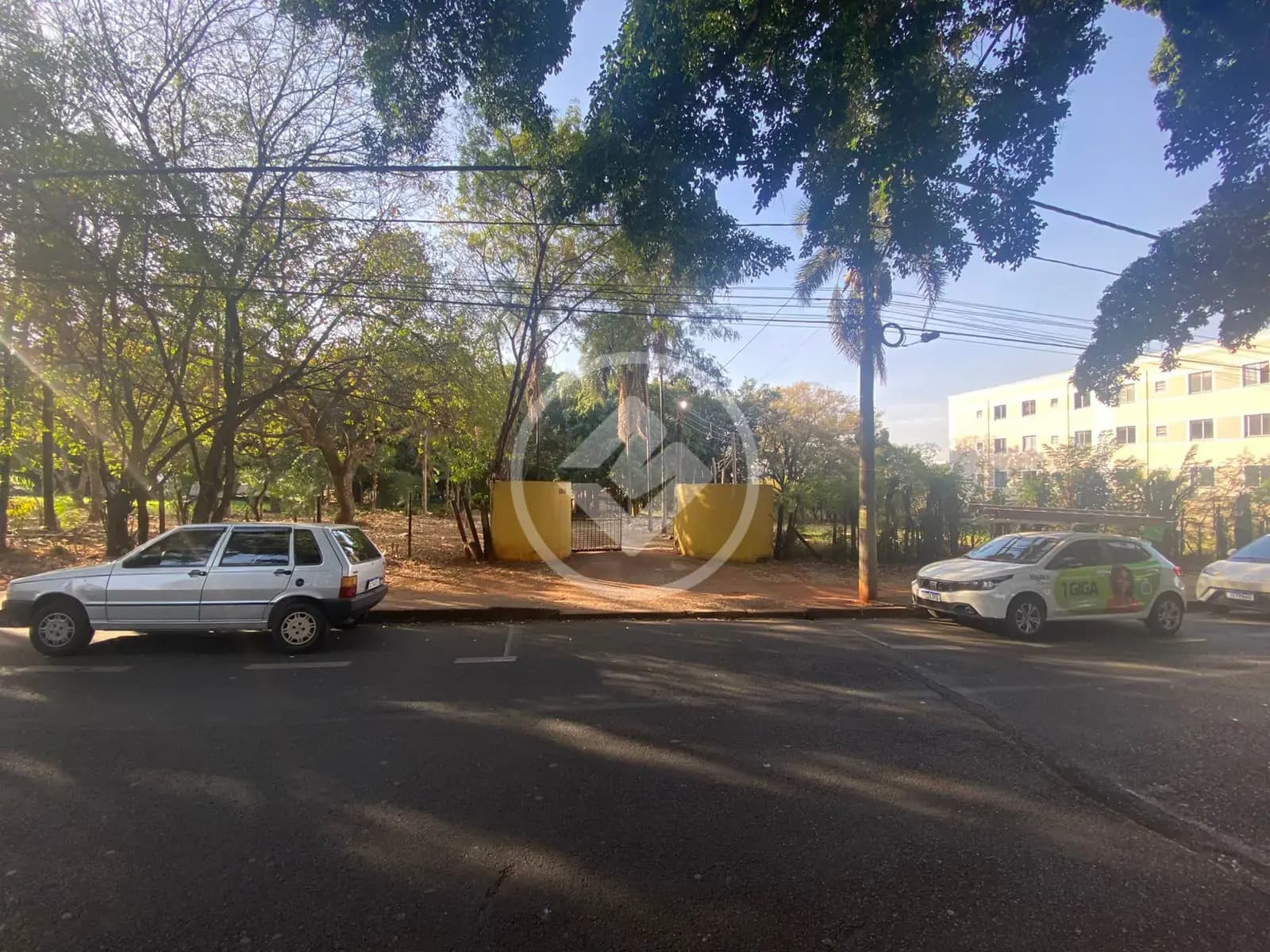 Terreno à Venda - 15.600m² - Planalto - Uberlândia/MG