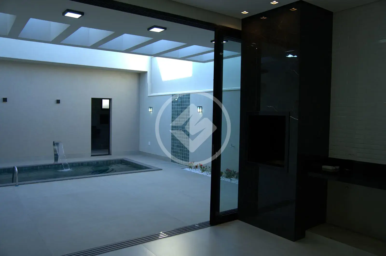 Casa Condomínio 3 quartos no Novo Mundo, Uberlândia — foto 5 de 6