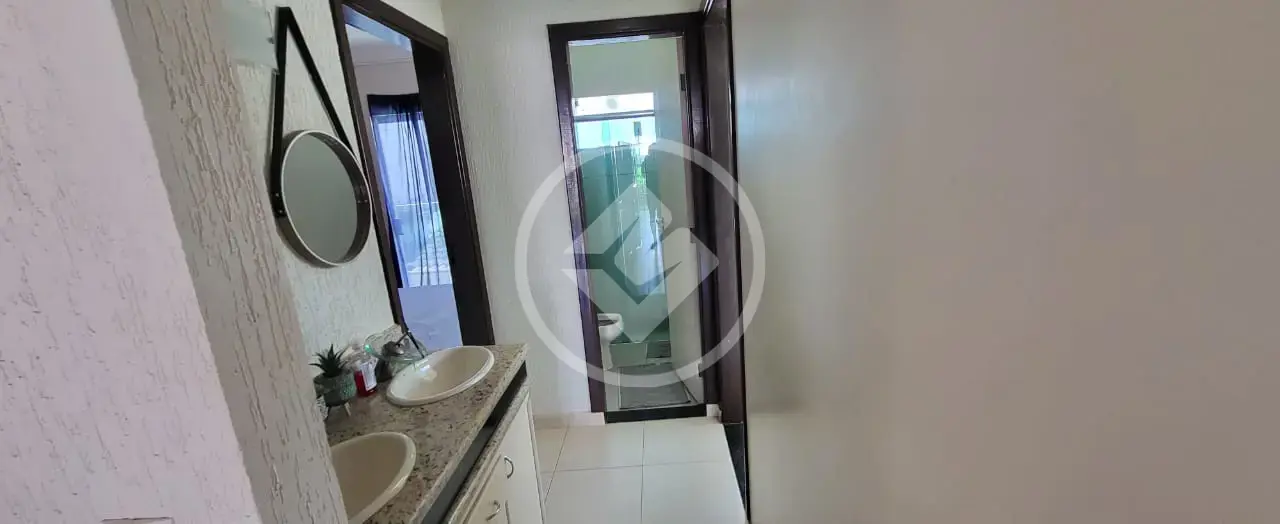 Sobrado 5 quartos no Alto Umuarama, Uberlândia — foto 4 de 6