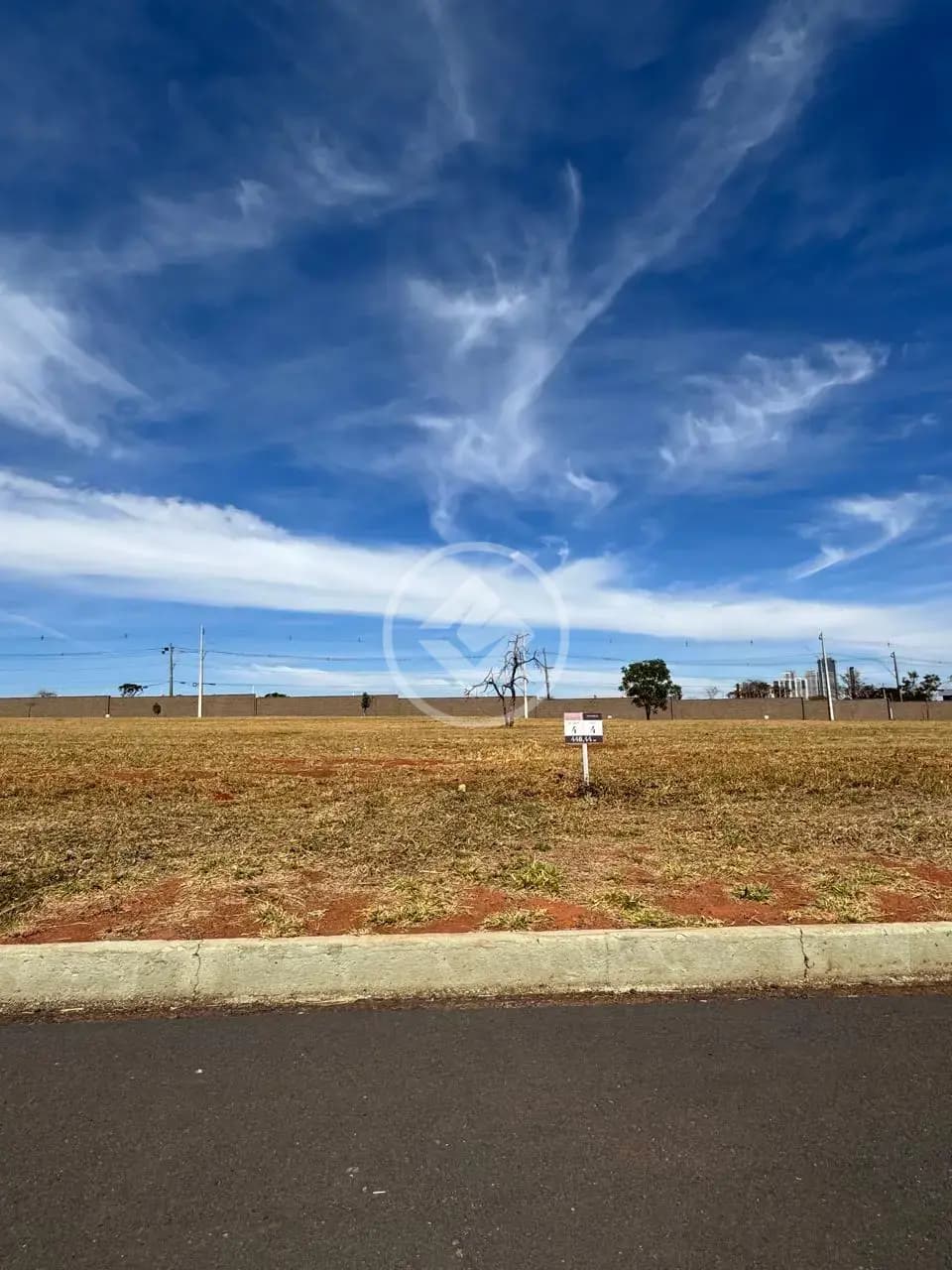 Terreno Condomínio Laranjeiras, Uberlândia - MG — foto 1