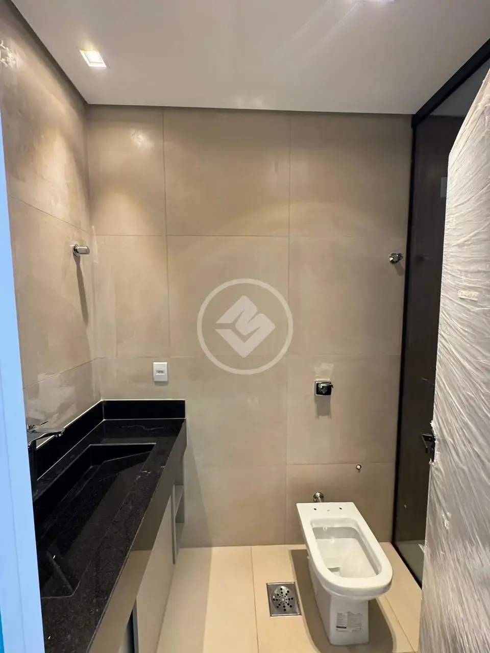 Casa Condomínio 3 quartos no Grand Ville, Uberlândia — foto 3 de 6
