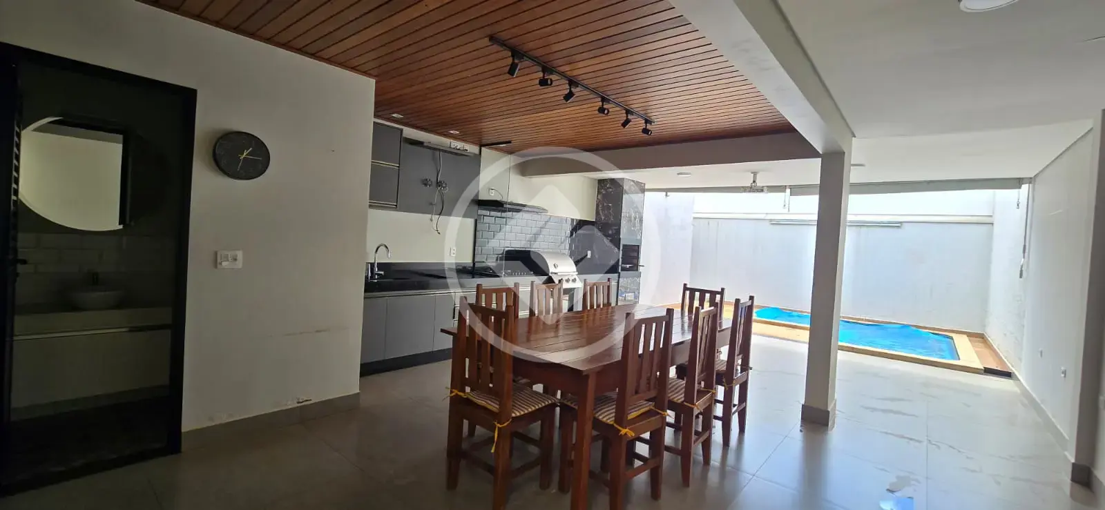 Casa Condomínio Laranjeiras, Uberlândia - MG — foto 2