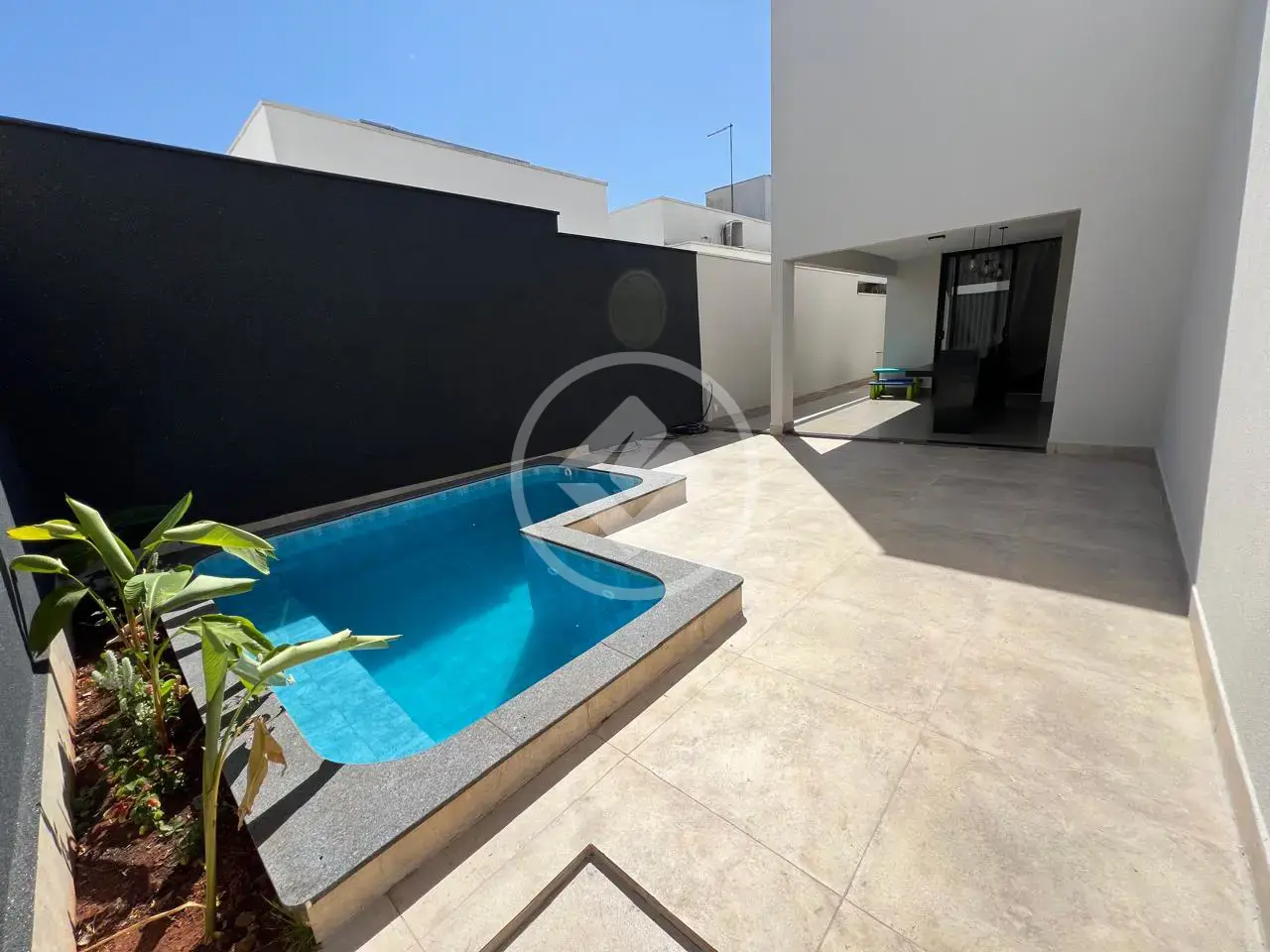 Casa Condomínio 3 quartos no Laranjeiras, Uberlândia — foto 3 de 6