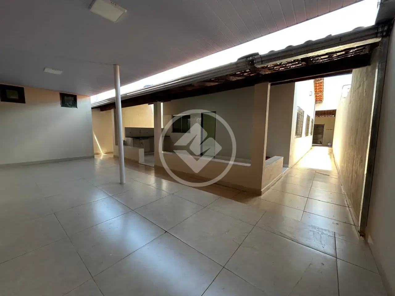 Casa à Venda com 3 Quartos - 190m² - Tocantins - Uberlândia/MG