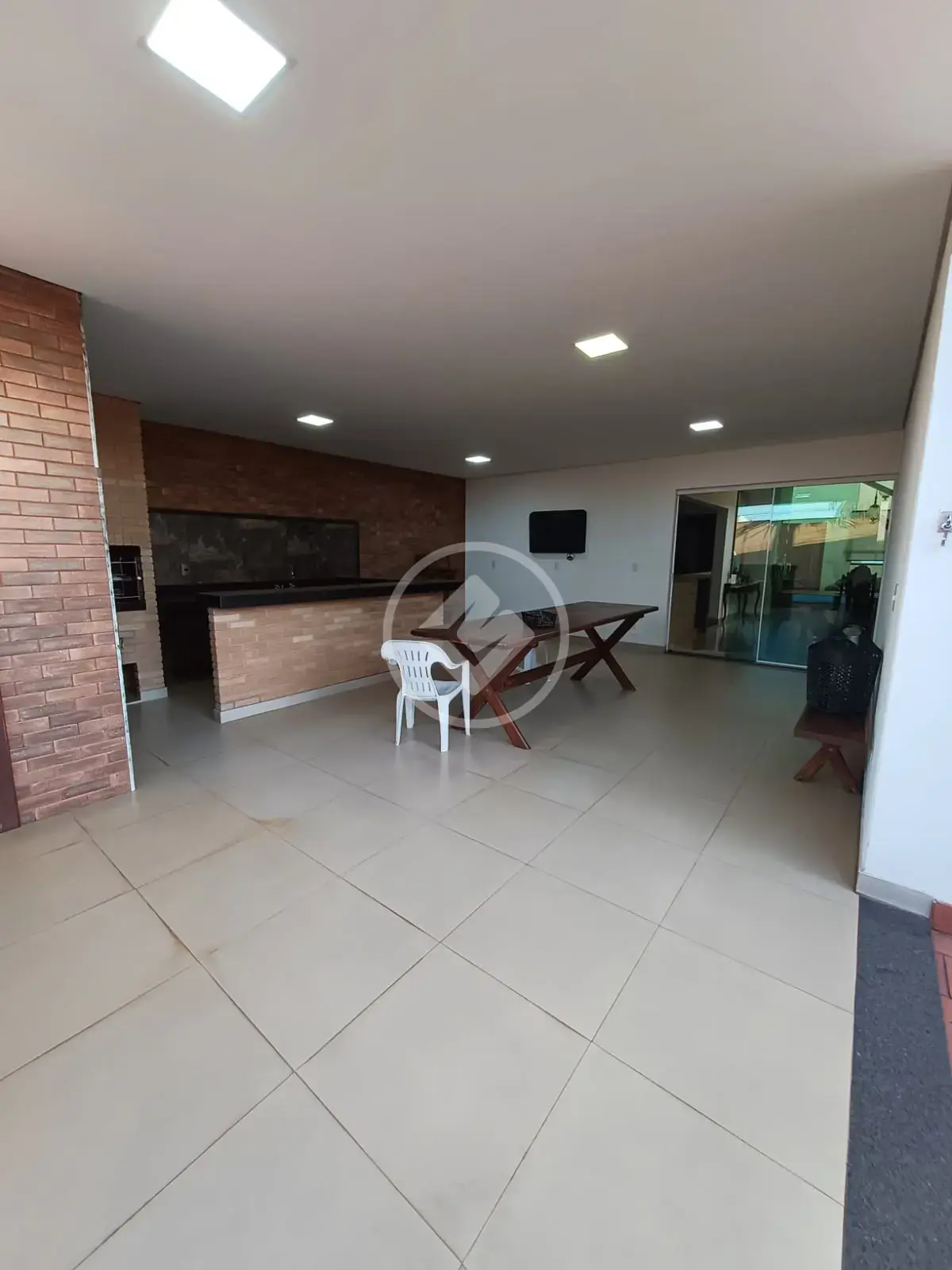 Casa 4 quartos no Jardim Karaíba, Uberlândia — foto 4 de 6