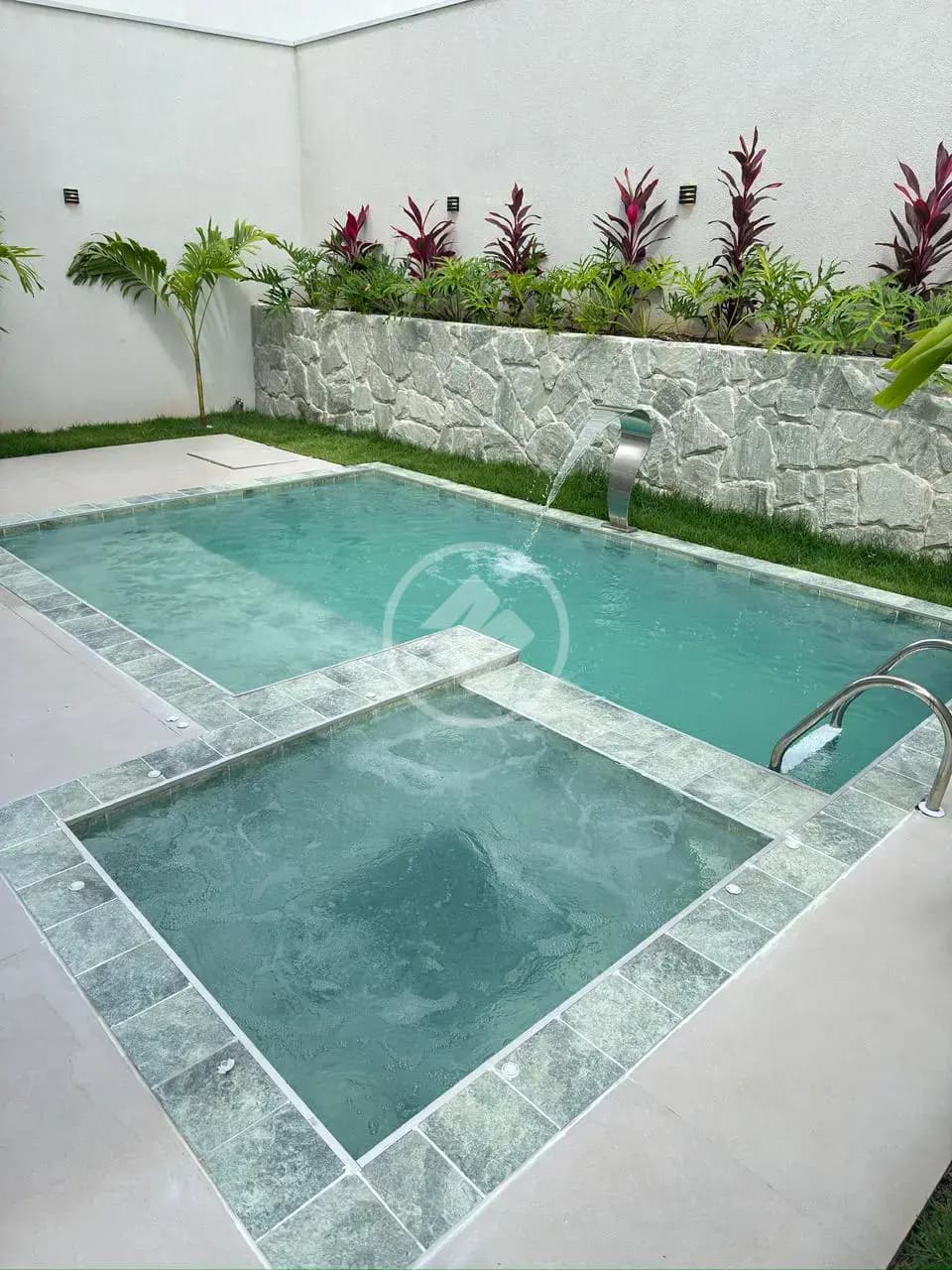 Sobrado Em Condomínio 3 quartos no GRANJA MARILEUSA, Uberlândia — foto 6 de 6