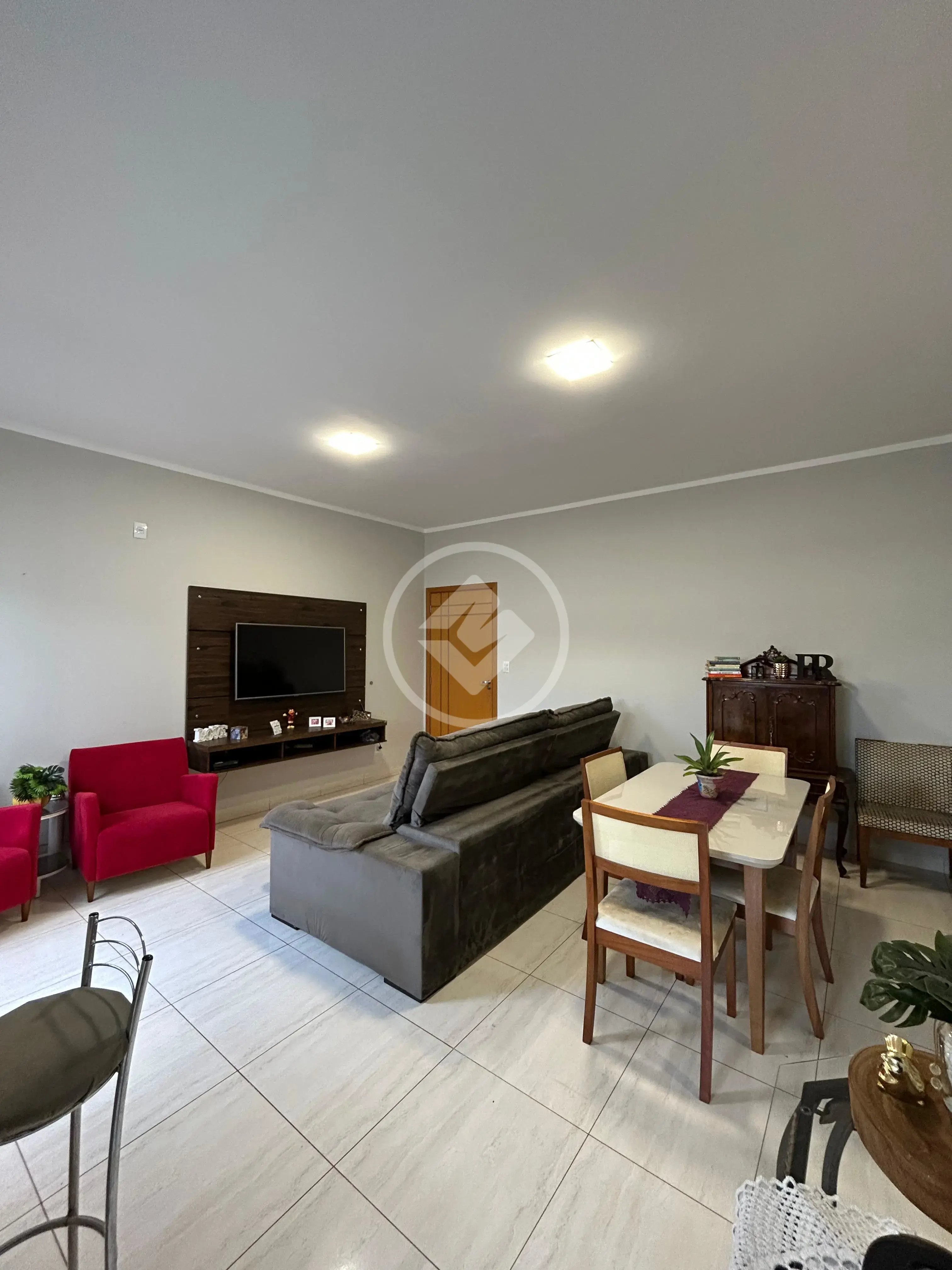 Apartamento Granada, Uberlândia - MG — foto 1