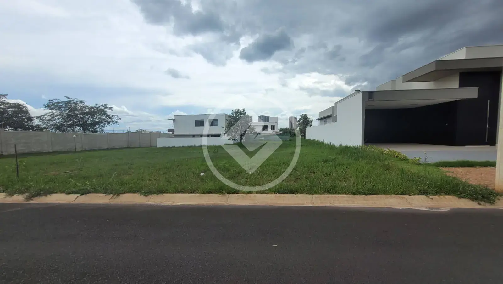 Terreno Condomínio Jardim Sul, Uberlândia - MG — foto 1