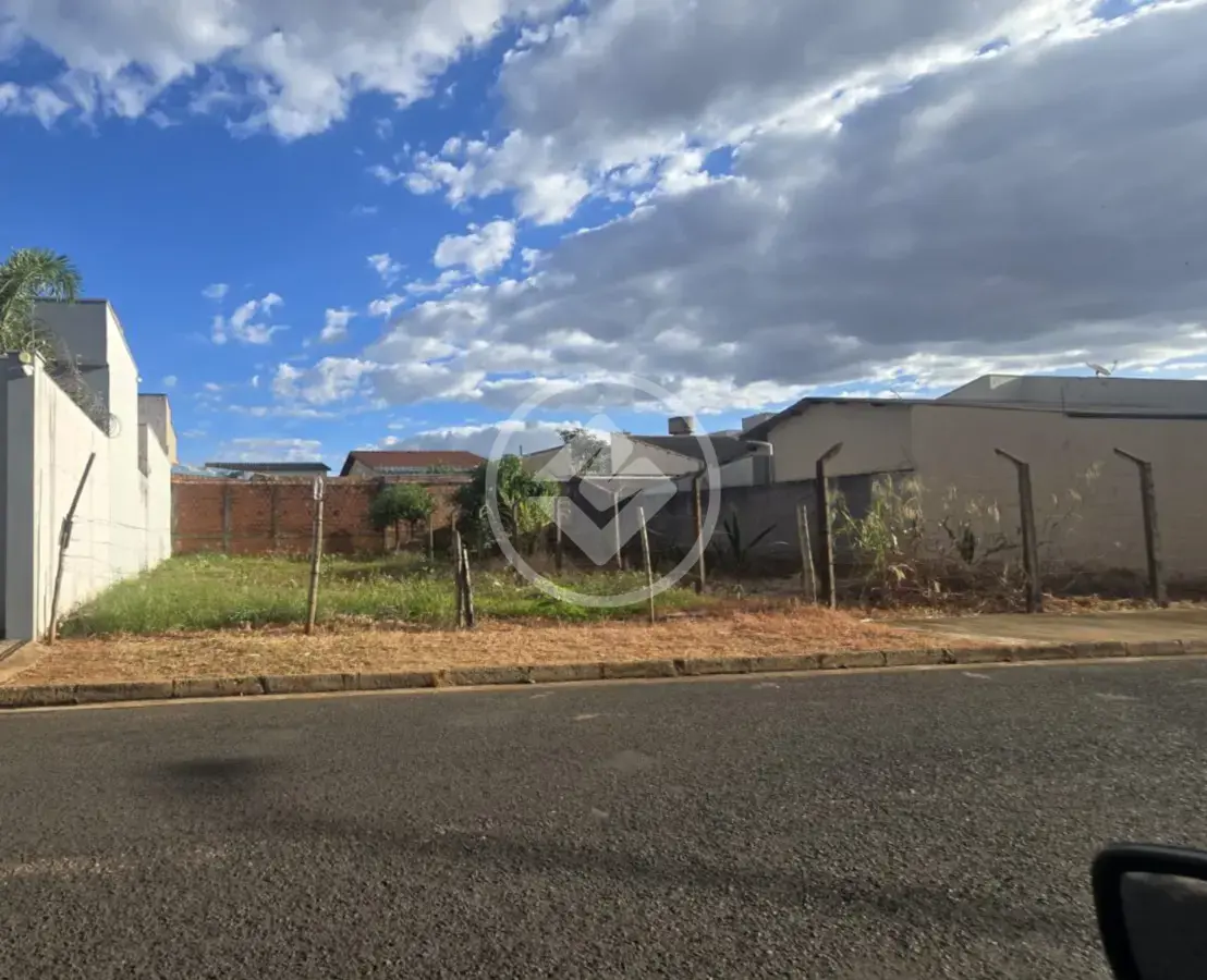 Terreno Alto Umuarama, Uberlândia - MG — foto 1