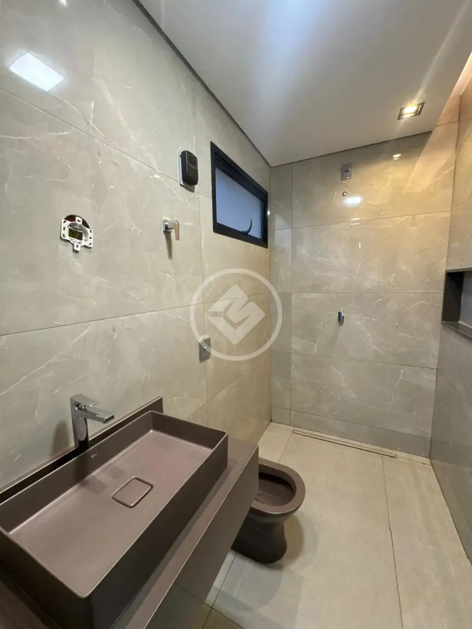 Casa 3 quartos no Novo Mundo, Uberlândia — foto 3 de 6