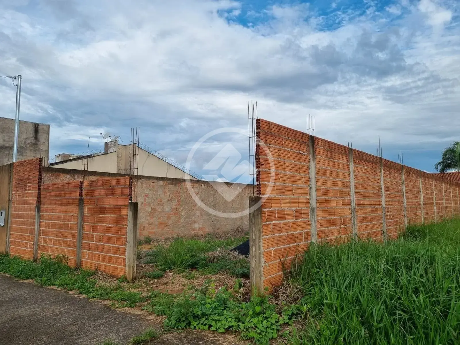 Terreno Comercial Jardim Europa, Uberlândia - MG — foto 1