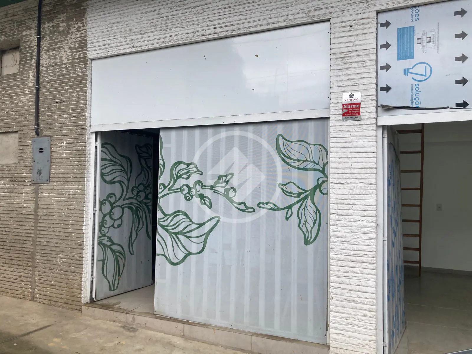 Loja comercial no Centro de Santos.