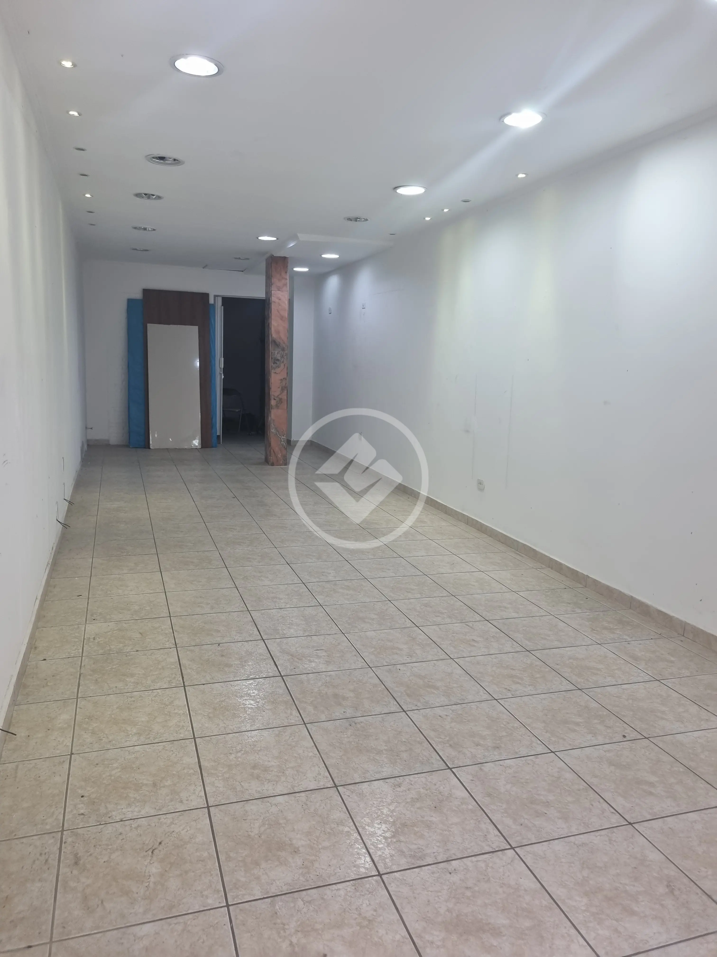 Prédio comercial - Centro - Santos