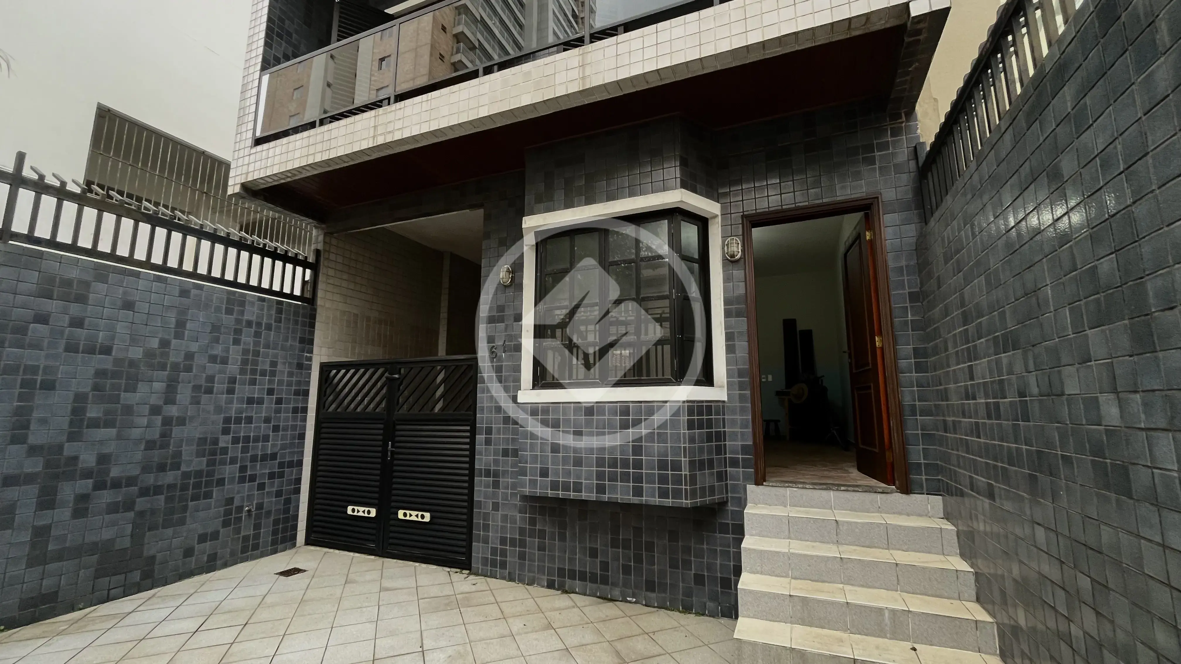 Sobrado 4 quartos no Gonzaga, Santos — foto 3 de 6