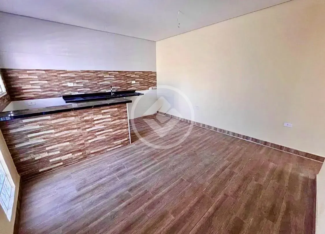 Casa 2 Quartos- Vila Cascatinha - São Vicente