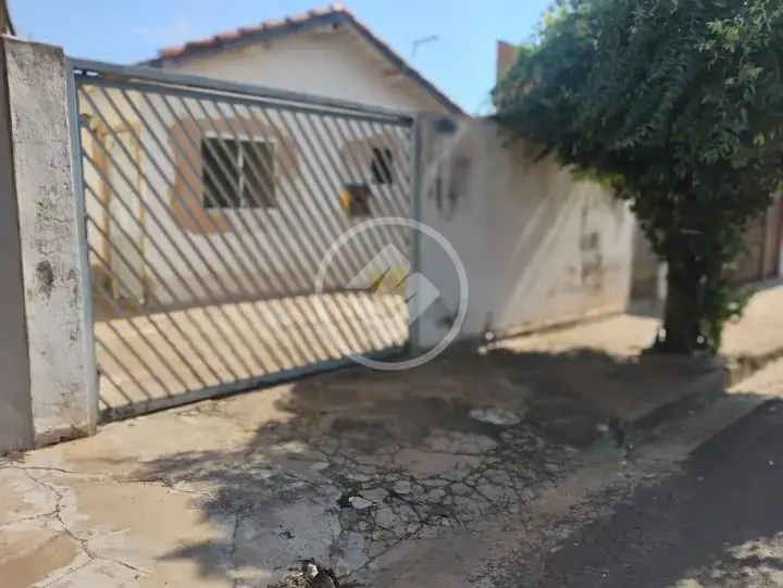 Casa 2 dormitórios em Mirassol