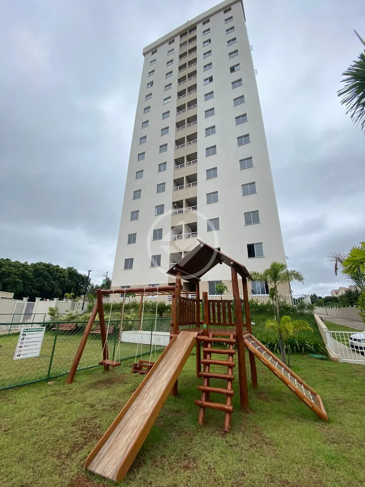 Vendo Apartamento no Unique São Deocleciano