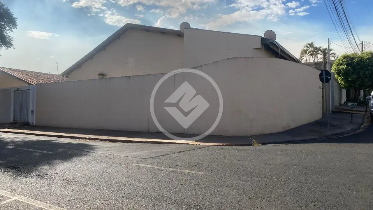 CASA 4 DORMITÓRIOS PRÓXIMO AO SHOOPING CIDADE NORTE