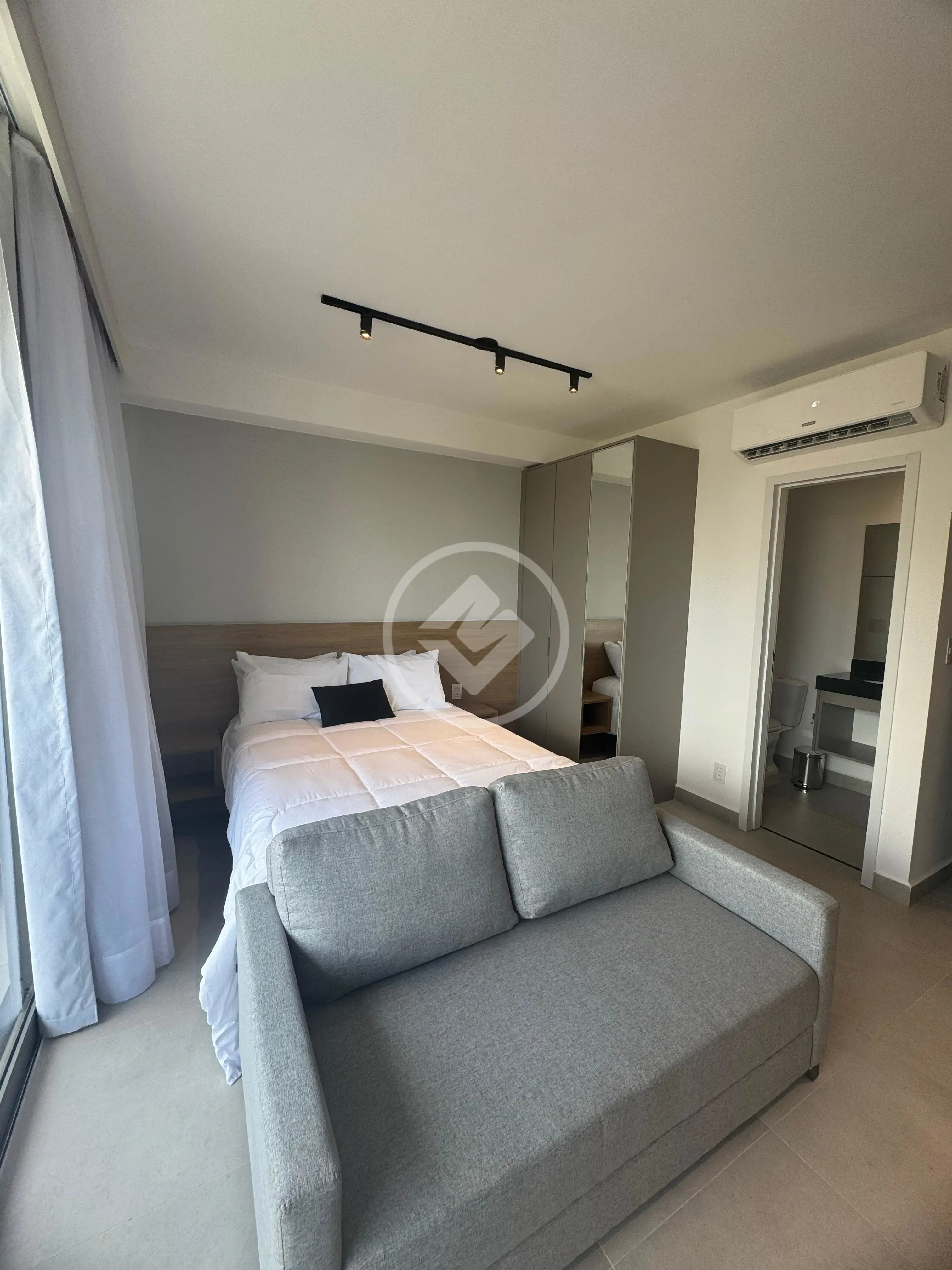 Oportunidade!!! Lindo apartamento Studio ao lado do Iguatemi
