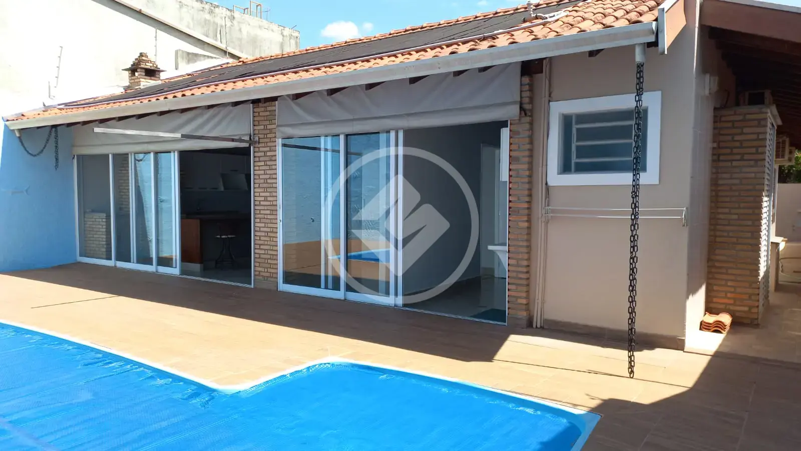 Casa Jaguaré | 3 Dormitórios | Piscina Aquecida | Próx. UNESP