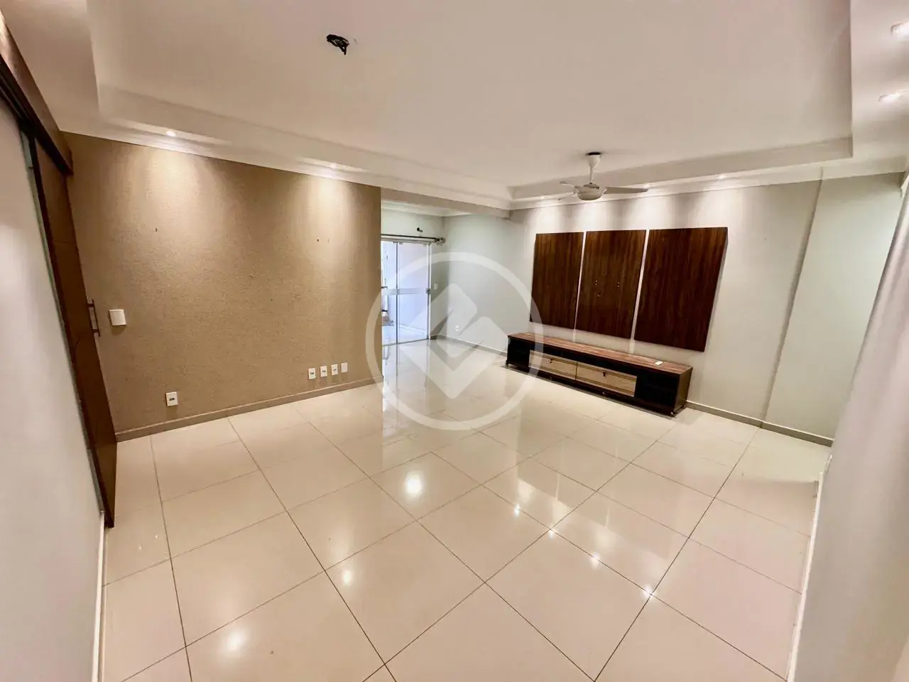 Apartamento Reformado a Venda