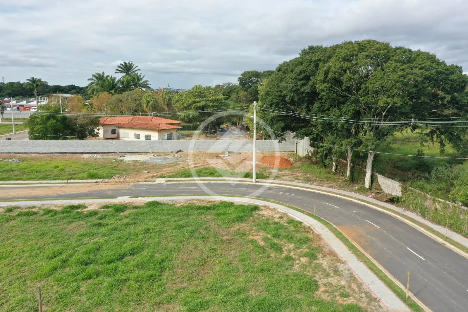 Terreno Condomínio no Jardim Paraíba, Jacareí — foto 3 de 6