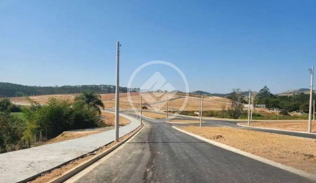 Ótimo Terreno 245m2 na Villa Amélia (Zona sul de São José dos Campos ) - R$ 250.000,00