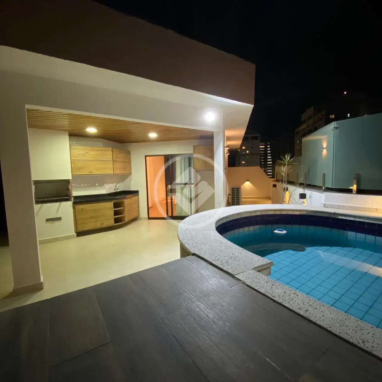 Cobertura Duplex 3 quartos no Parque Residencial Aquarius, São José dos Campos — foto 1 de 6