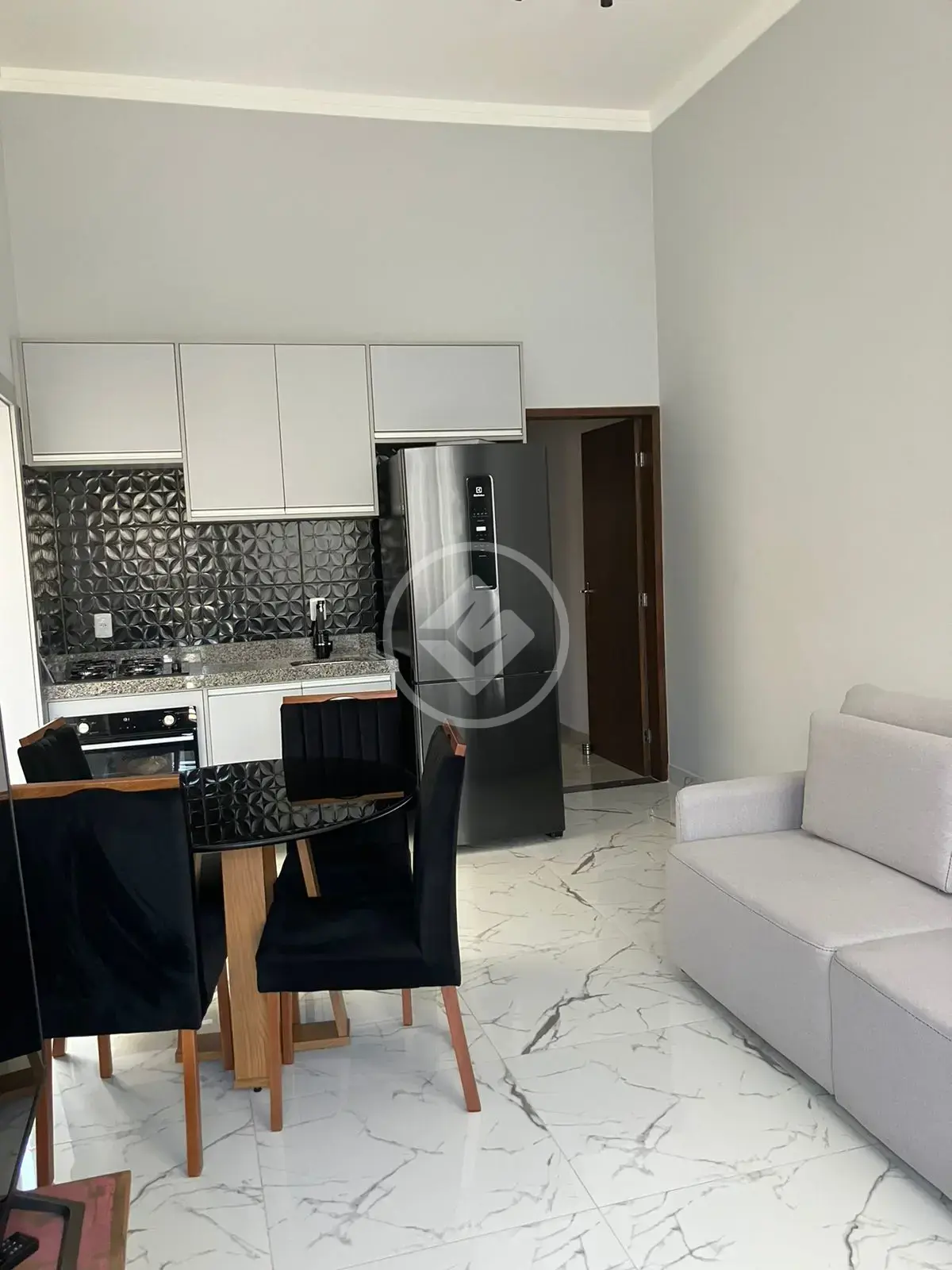 Casa 3 quartos no Loteamento Residencial e Comercial Flamboyant, Pindamonhangaba — foto 2 de 6