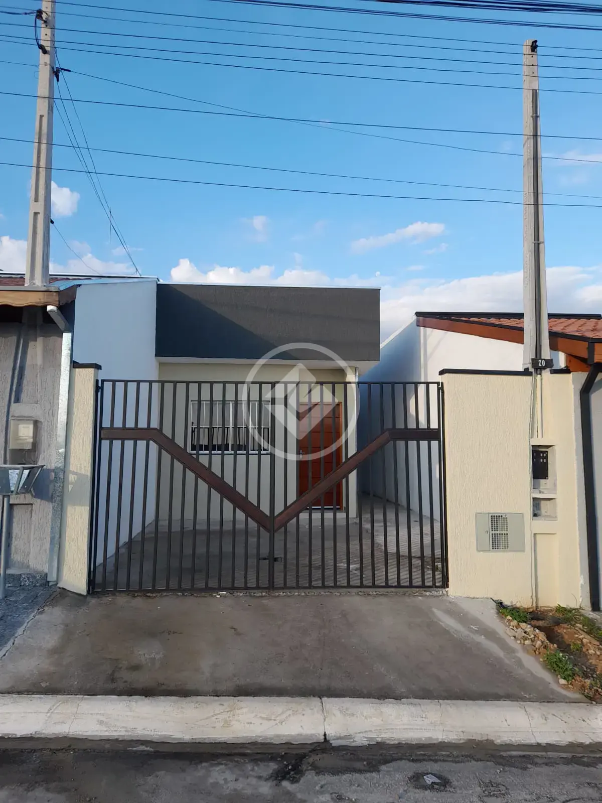 Casa A Venda no Bairro Jequitibá ao lado Panorama em Caçapava - 2 Quartos - R$ 285.000,00