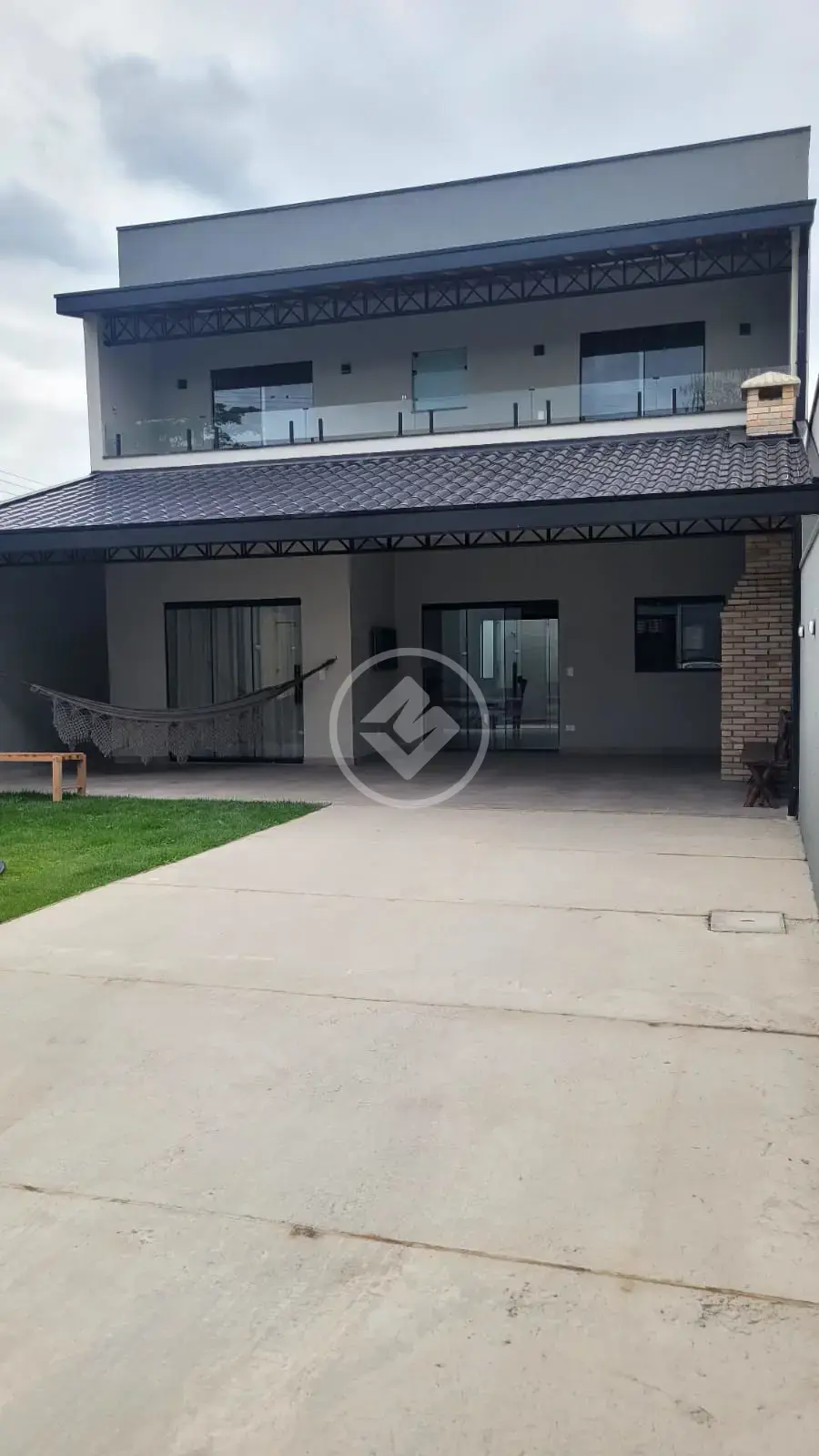 Sobrado à venda 2 dormitórios 2 suíte Moveis Planejados R$870.000,00 Villa Branca Jacareí -Sp