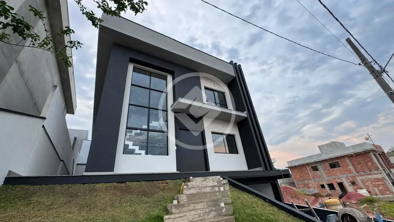 Casa Condomínio 5 quartos no Condomínio Residencial Mantiqueira, São José dos Campos — foto 2 de 6