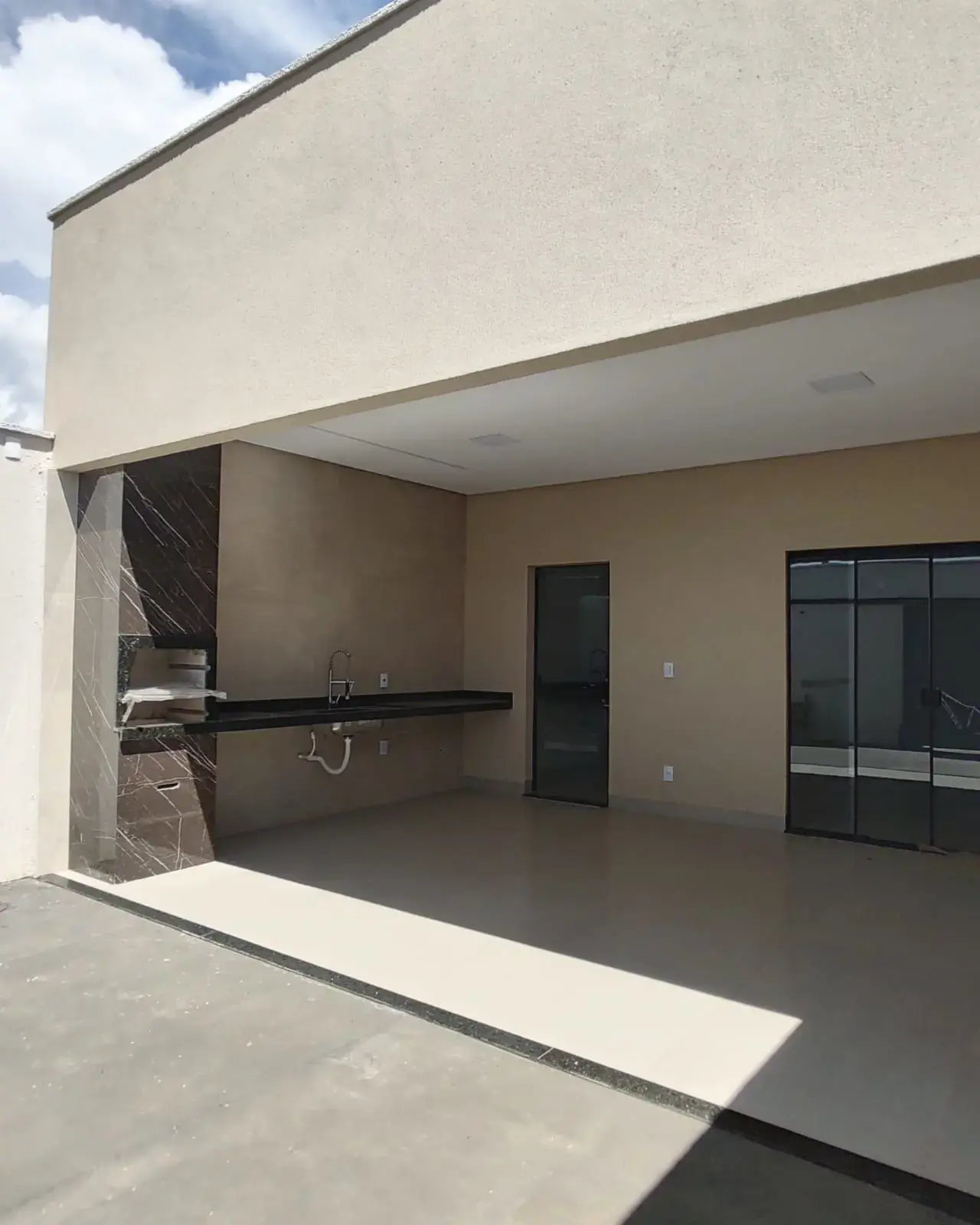 Casa Residencial Porto Seguro, Senador Canedo - GO — foto 2
