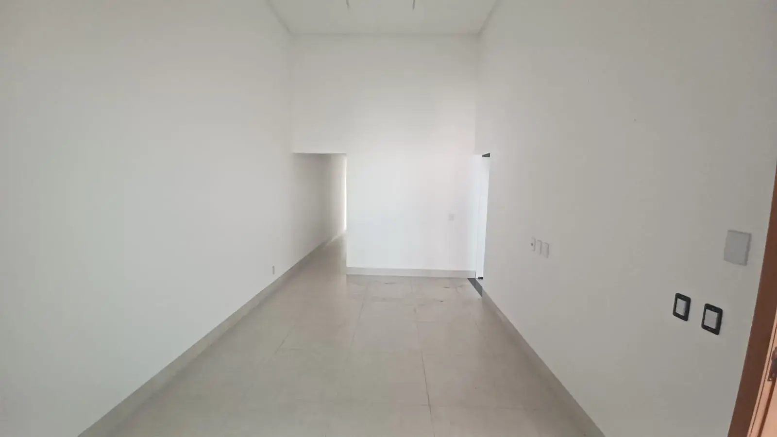 Casa 3 quartos no Sítios Santa Luzia, Aparecida de Goiânia — foto 4 de 6