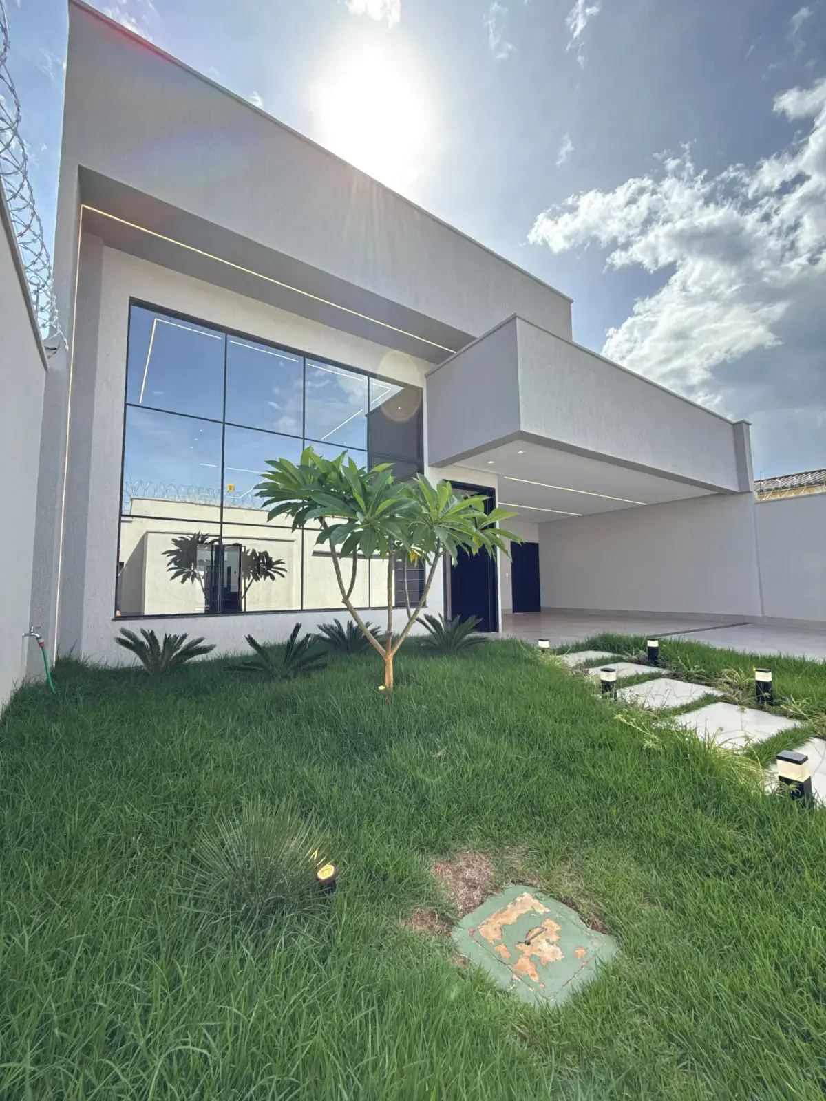Casa 3 Suítes Residencial Garavelo