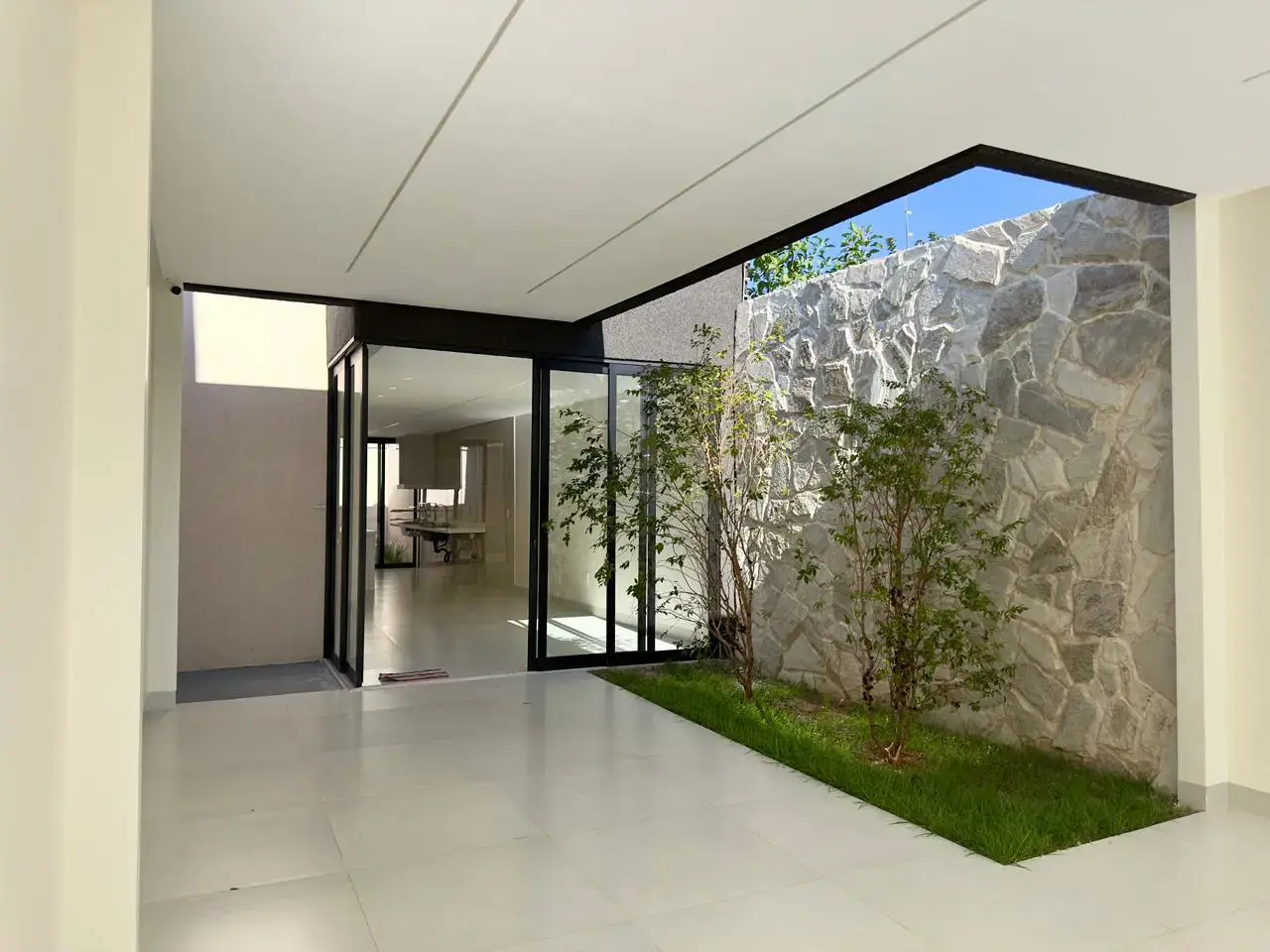 Casa Jardim Planalto, Goiânia - GO — foto 2