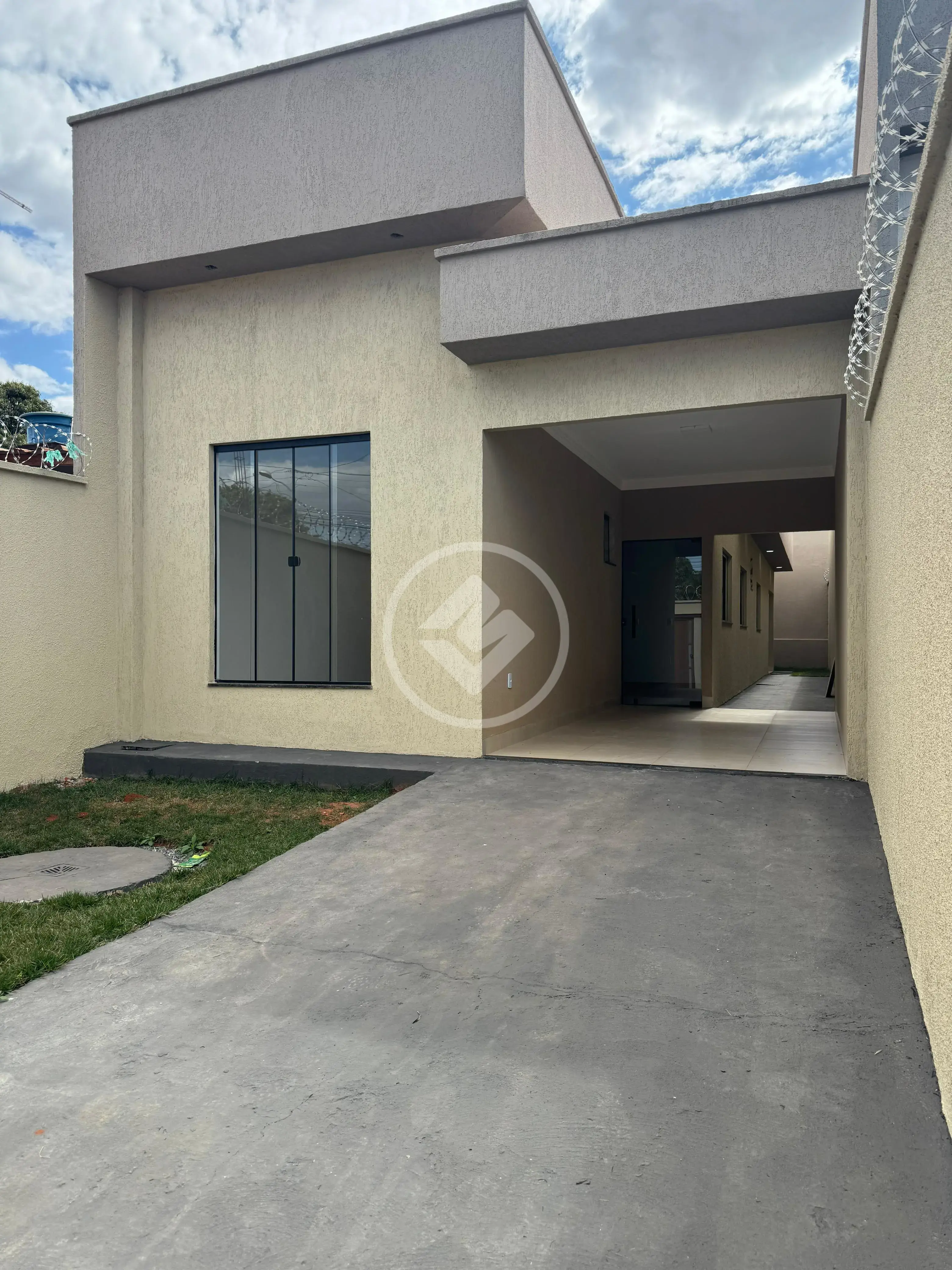 Casa Jardim dos Girassóis, Aparecida de Goiânia - GO — foto 1