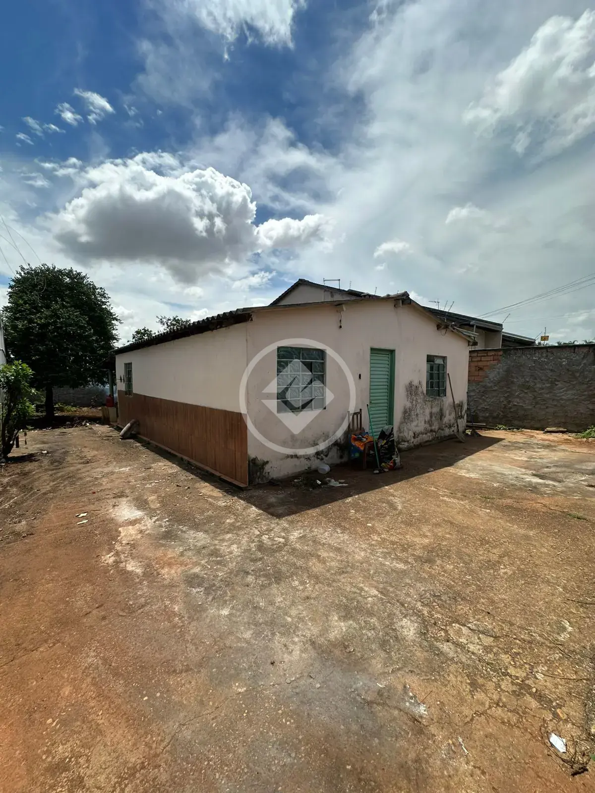 CASA A VENDA