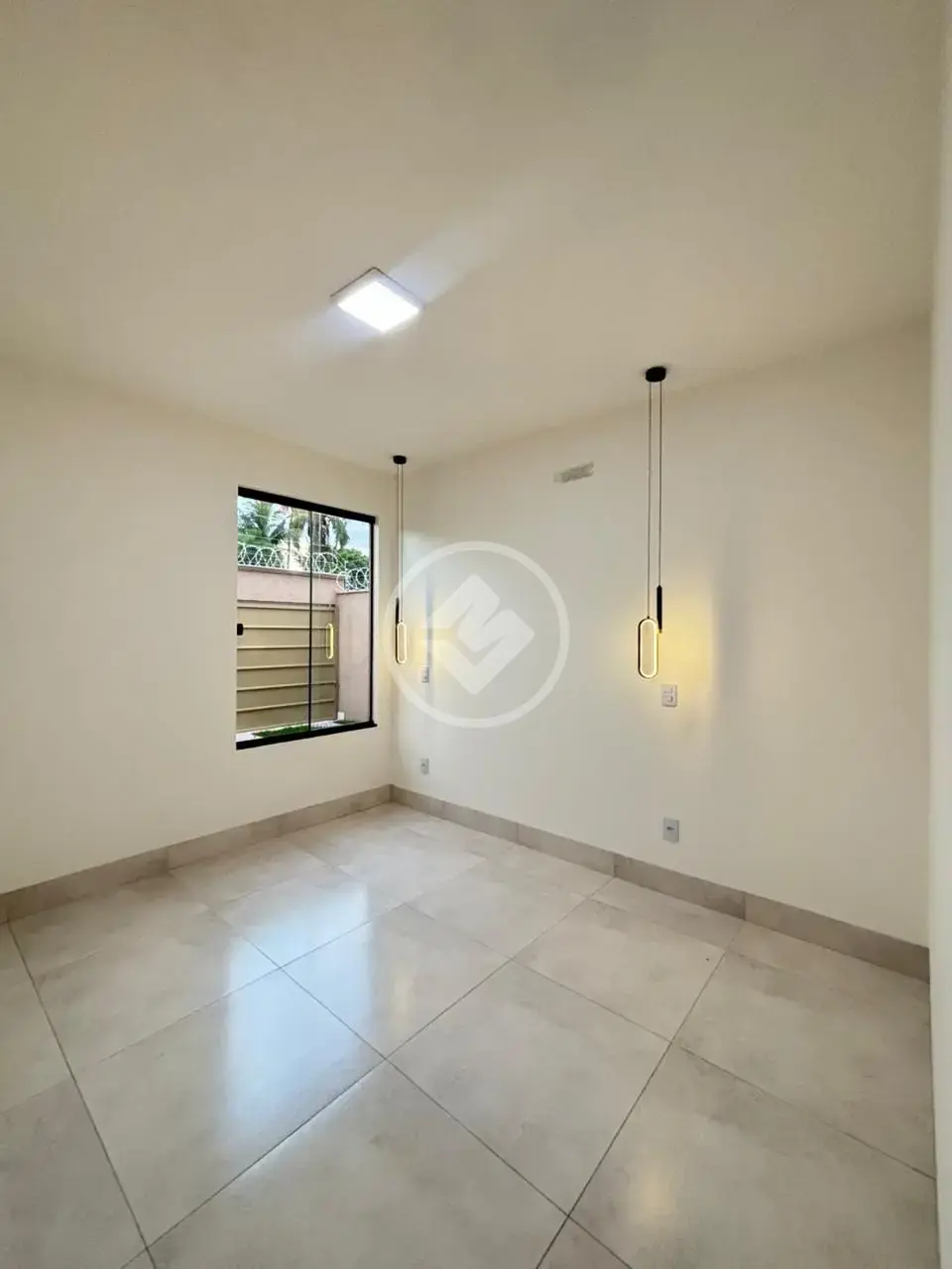 Casa 3 quartos no Setor Central, Aparecida de Goiânia — foto 3 de 5