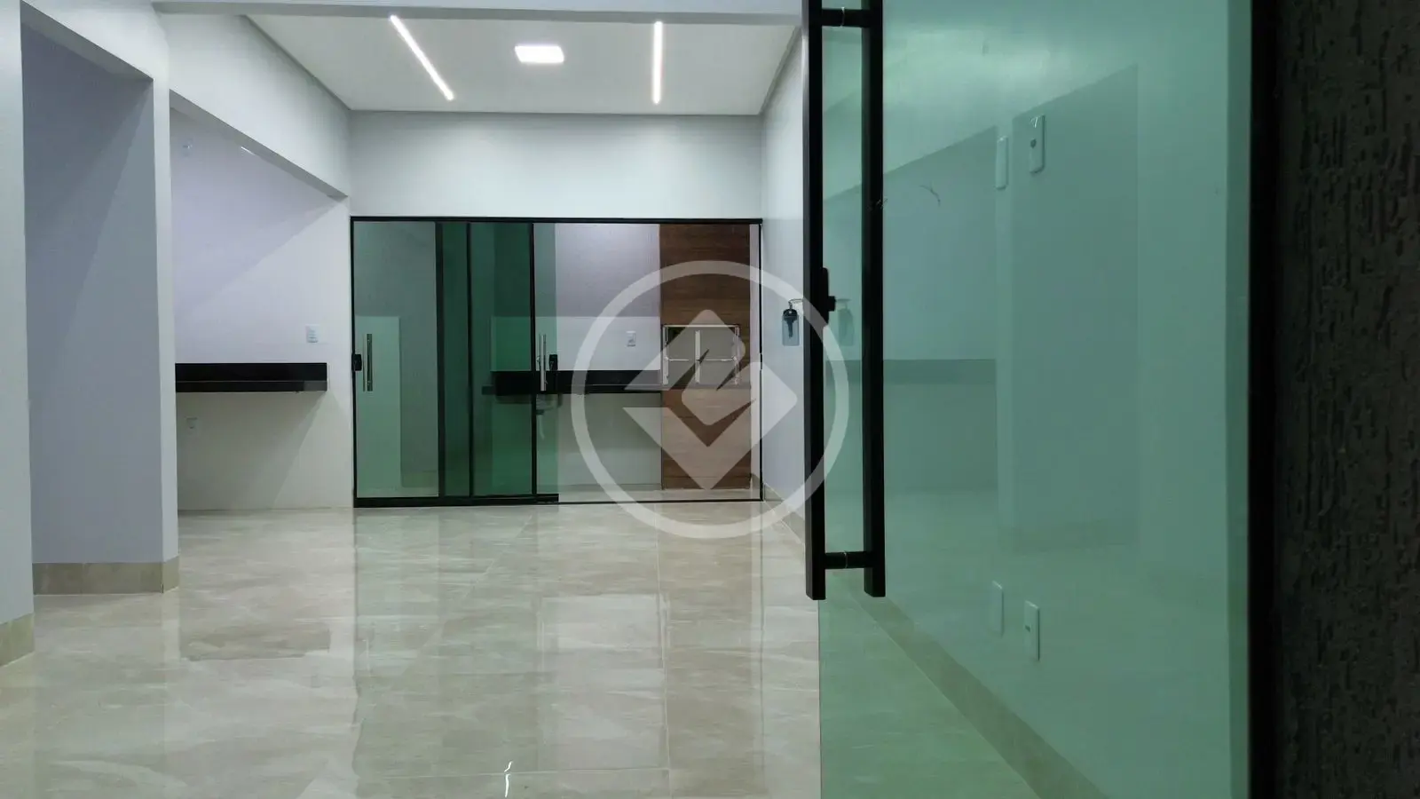 Casa 3 quartos no Goiânia 2, Goiânia — foto 2 de 6
