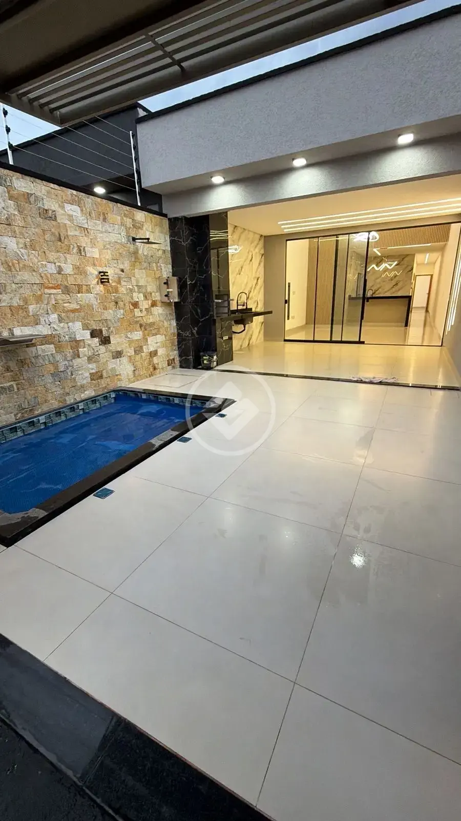 Casa com piscina Recanto do Bosque