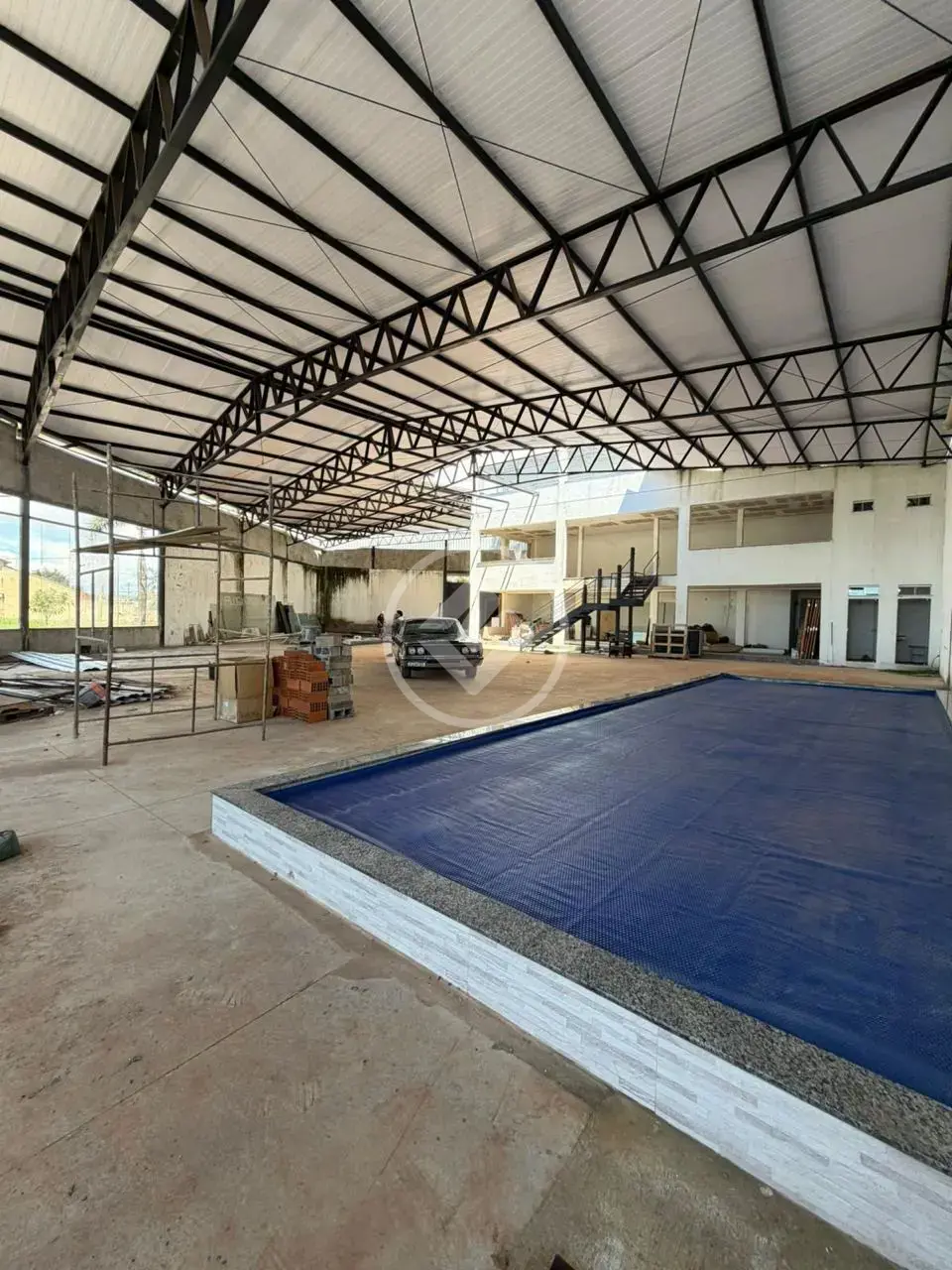 Vendo Galpão Comercial Localização Estratégica!