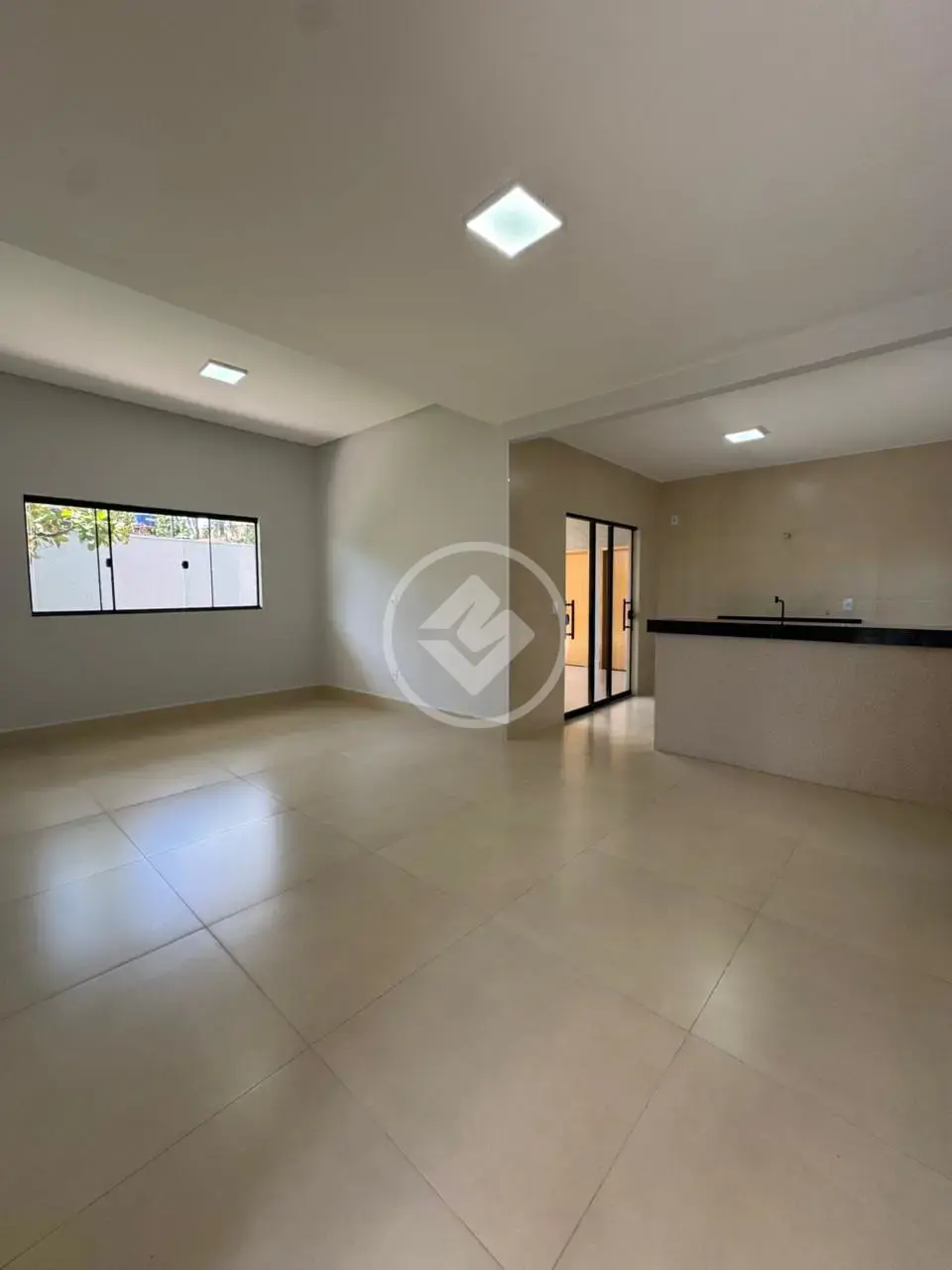Casa 3 quartos no Independência - 3º Complemento, Aparecida de Goiânia — foto 2 de 6